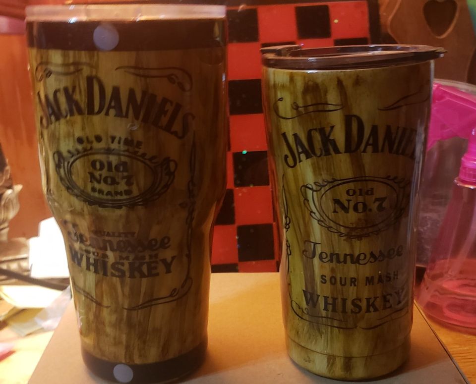 Jack Daniels wood grain tumbler  Glitter tumbler cups, Tumbler cups  personalized, Custom tumbler cups